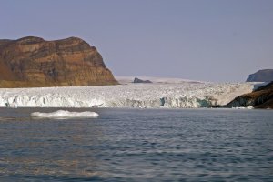 Le front du glacier Hubbard et le fjord d'Inglefield - 22 août 2017.