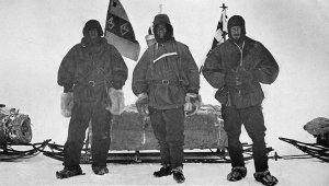 Shackleton, Scott et Wilson au départ du raid vers le sud - 2 novembre 1902.